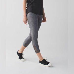 Lululemon True Self Crop Heathered Slate size 4?